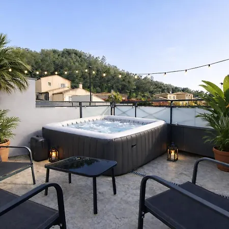 Cosy Avec Privatif En Provence Entre Arles Nimes Et Avignon * Beaucaire (Gard)